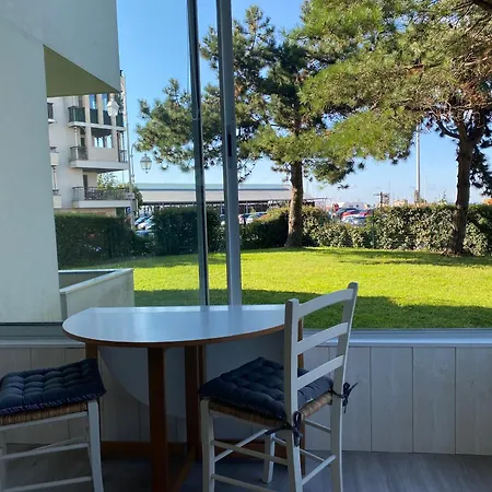 Vue Port, Arcachon, Piscine, Wifi *
