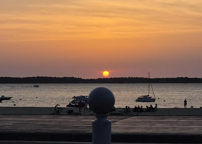 Vue Port, Arcachon, Piscine, Wifi Apartman